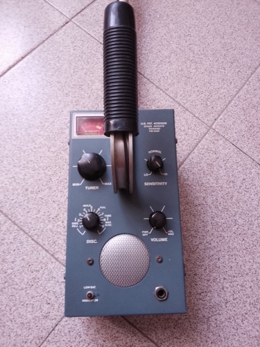 Metal detector - metal,